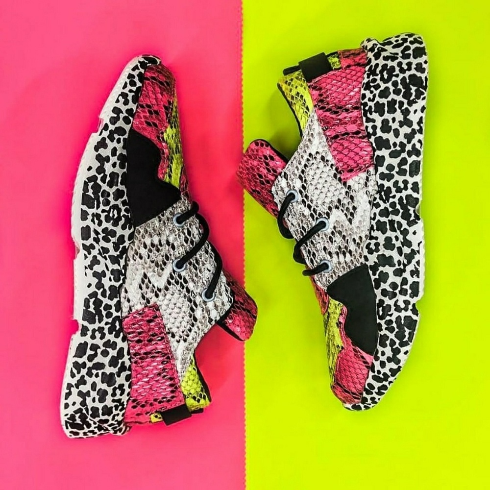 Neon Lime Snake Prints Sneakers - Picture 5 of 7
